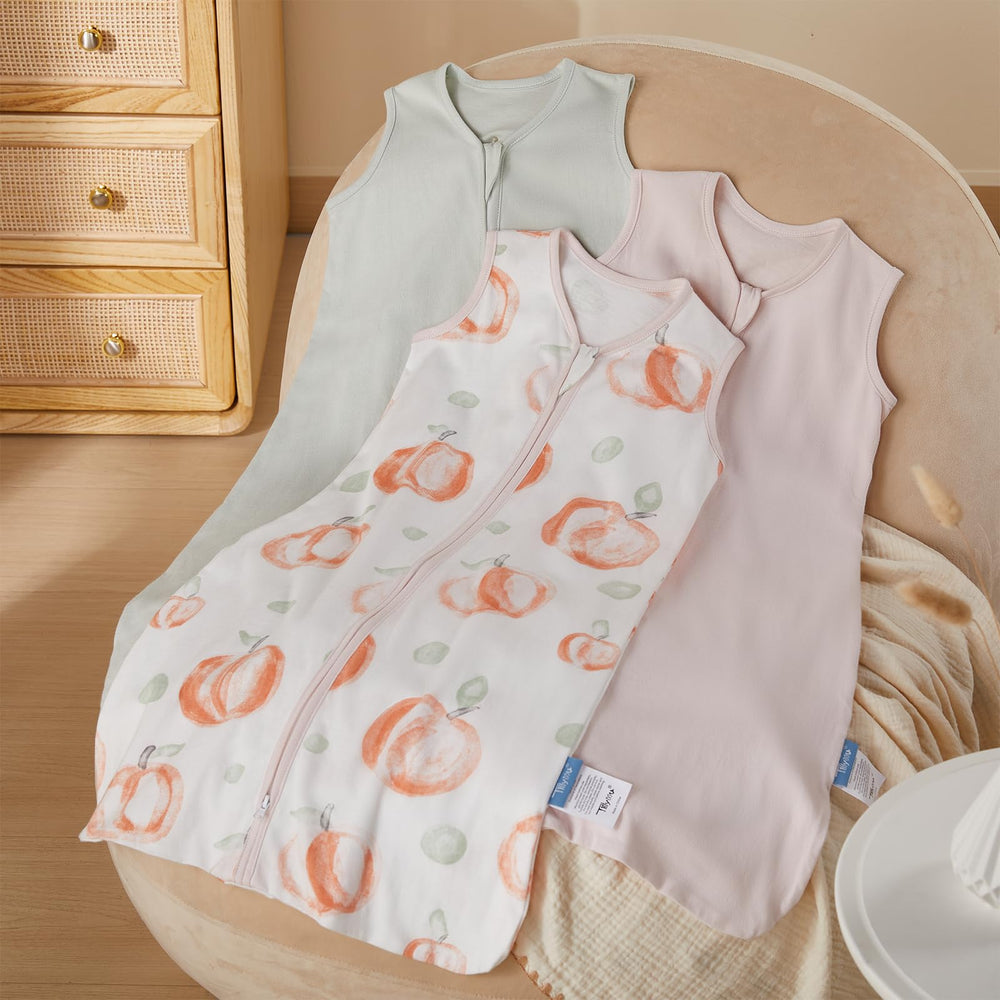 TILLYOU sleep sack with 2-way zipper demonstrating quick diaper changes