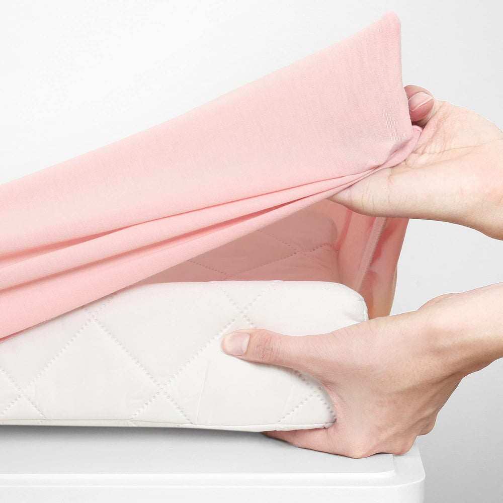 TILLYOU changing pad cover wrinkle-resistant fabric supports durable daily use.