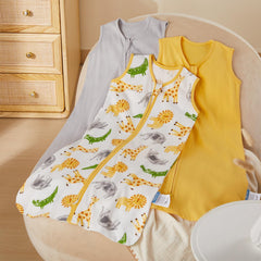 TILLYOU sleep sack showing 2-way zipper for quick bottom diaper changes.