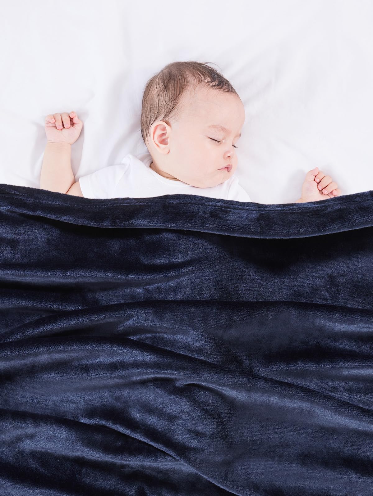 TILLYOU toddler blanket 300gsm warmth offers cozy, breathable comfort.
