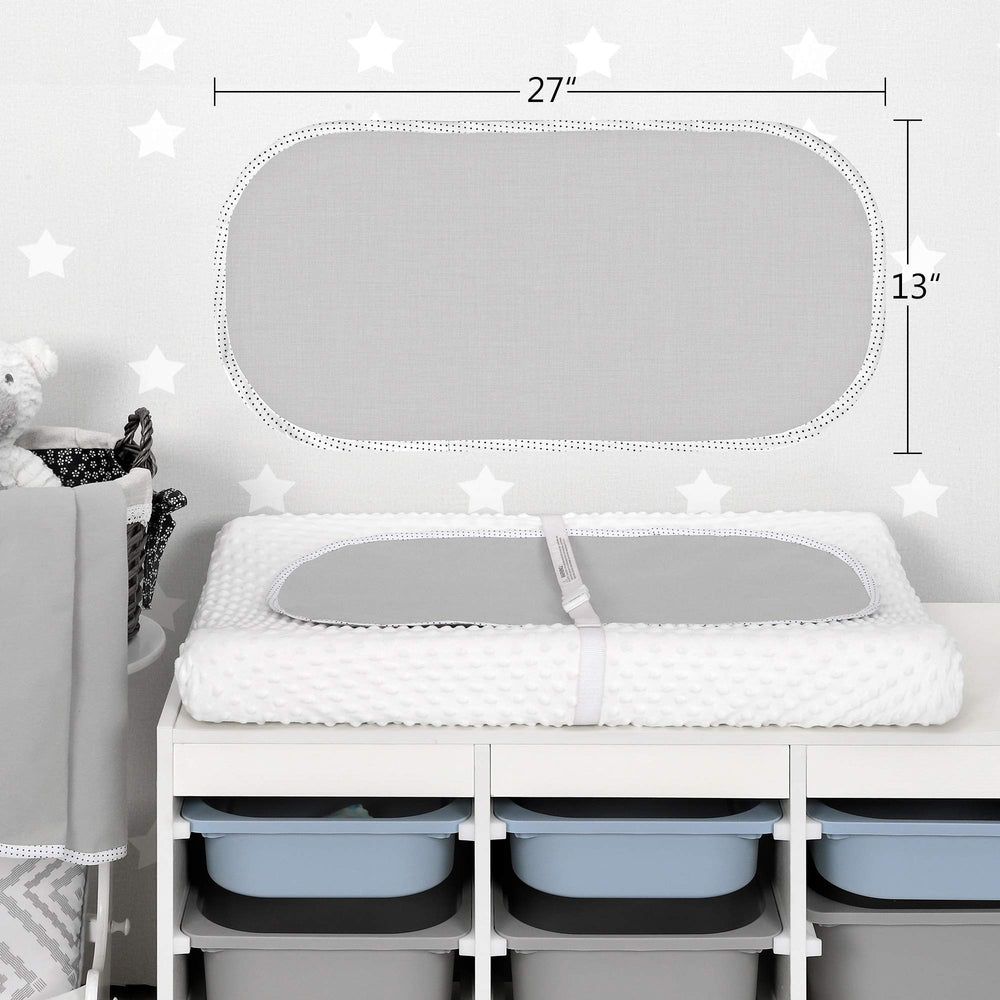 TILLYOU portable pack image shows travel-friendly diaper change liner on the go.