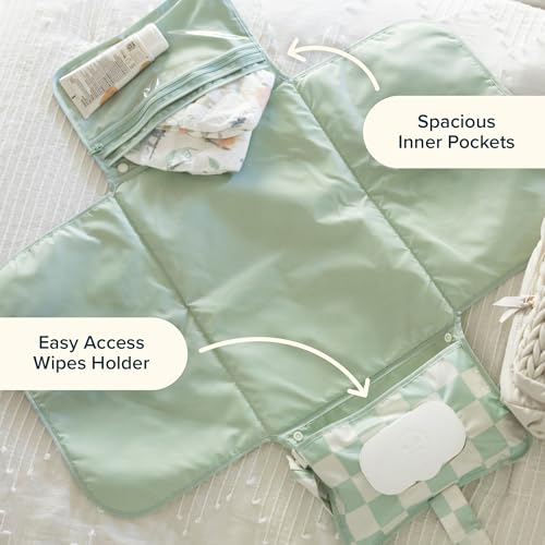 Tiny Twinkle built-in wipes access feature shown in action