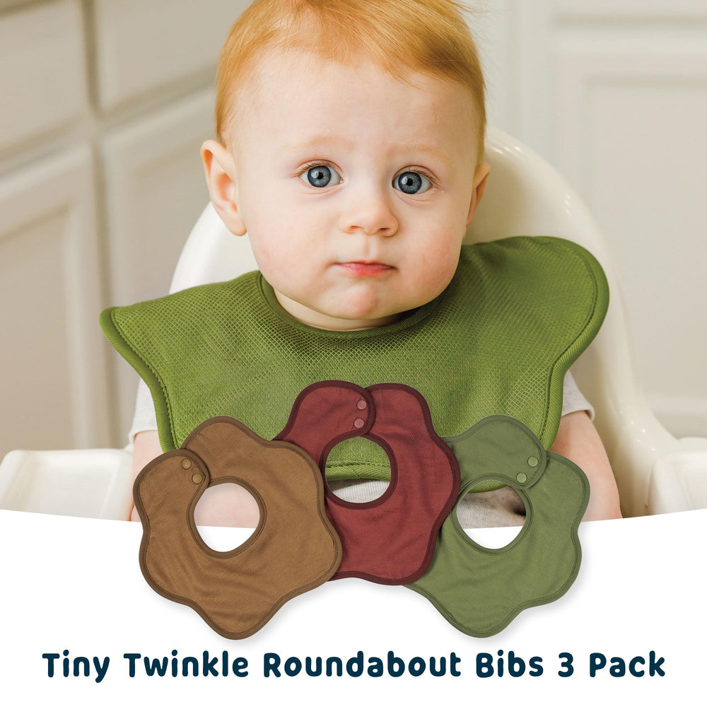 Tiny Twinkle Roundabout 360-degree rotation-enabled bib adapts coverage during feeds.