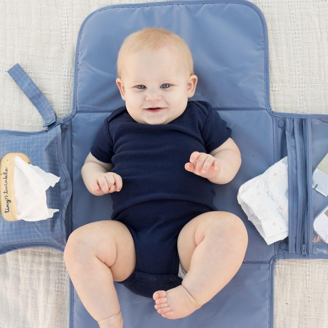 Tiny Twinkle wipes pocket for quick one-handed diaper changes