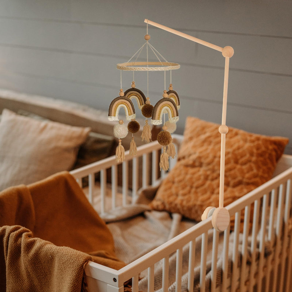 TinyWiz Baby Crib Mobile Arm anti-slip base keeps the stand steady.