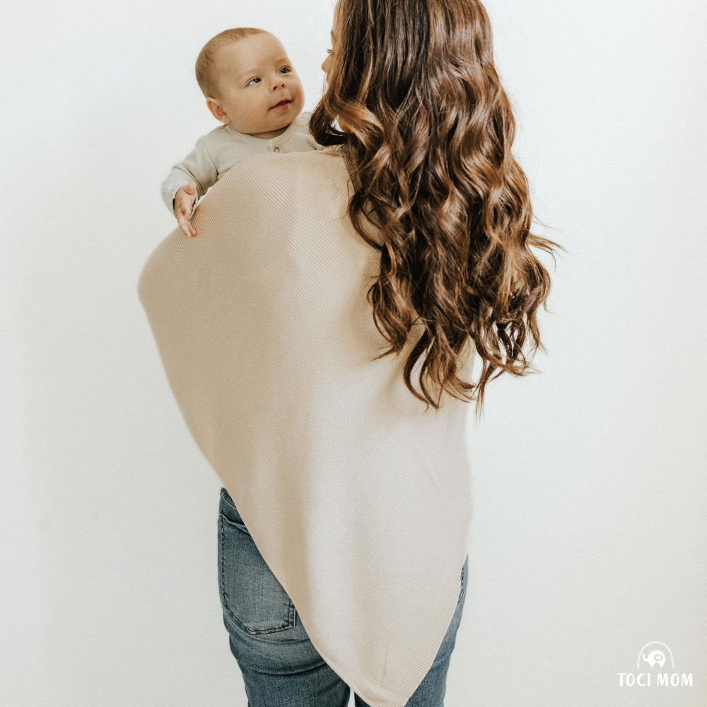 Toci Mom breathable comfort close-up emphasizing cool fabric for daily use.