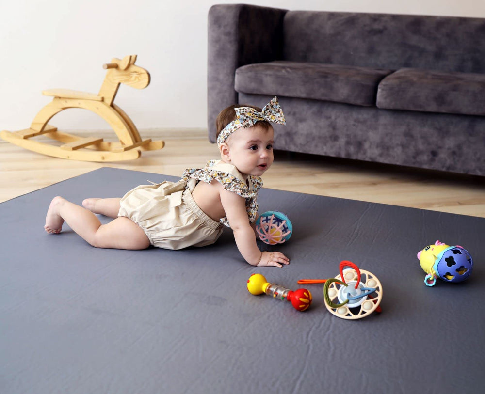 Todale 50x50 inch play space provides ample area for crawling and exploration.