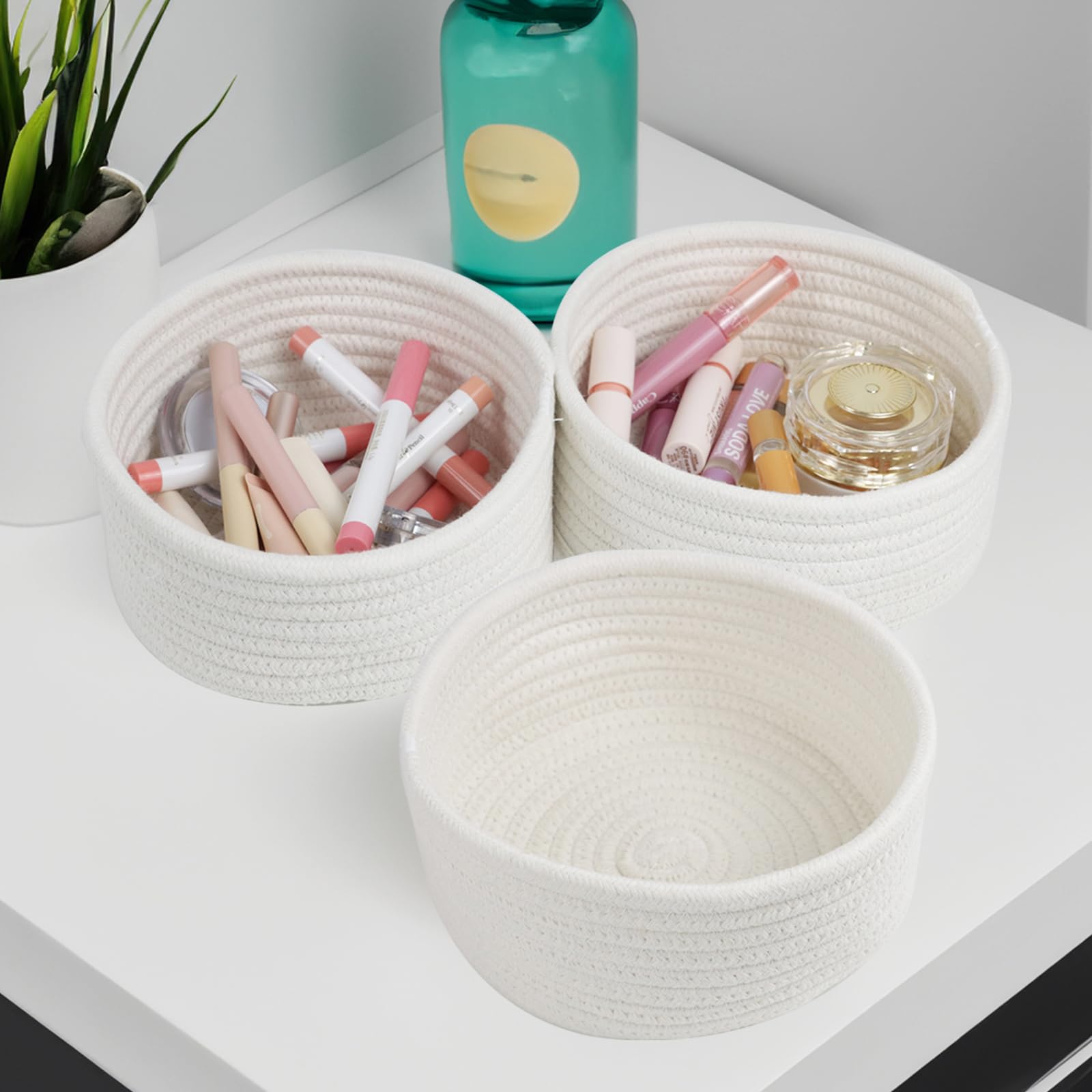 Togous bathroom bin organizes cosmetics and small essentials neatly.