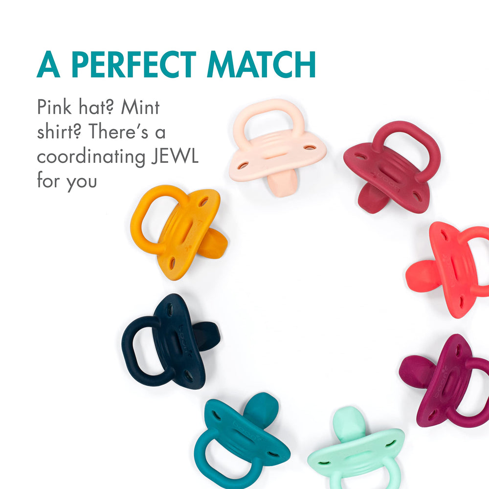 Tomy Jewl 4-count blue pack offers staged options for growing babies.