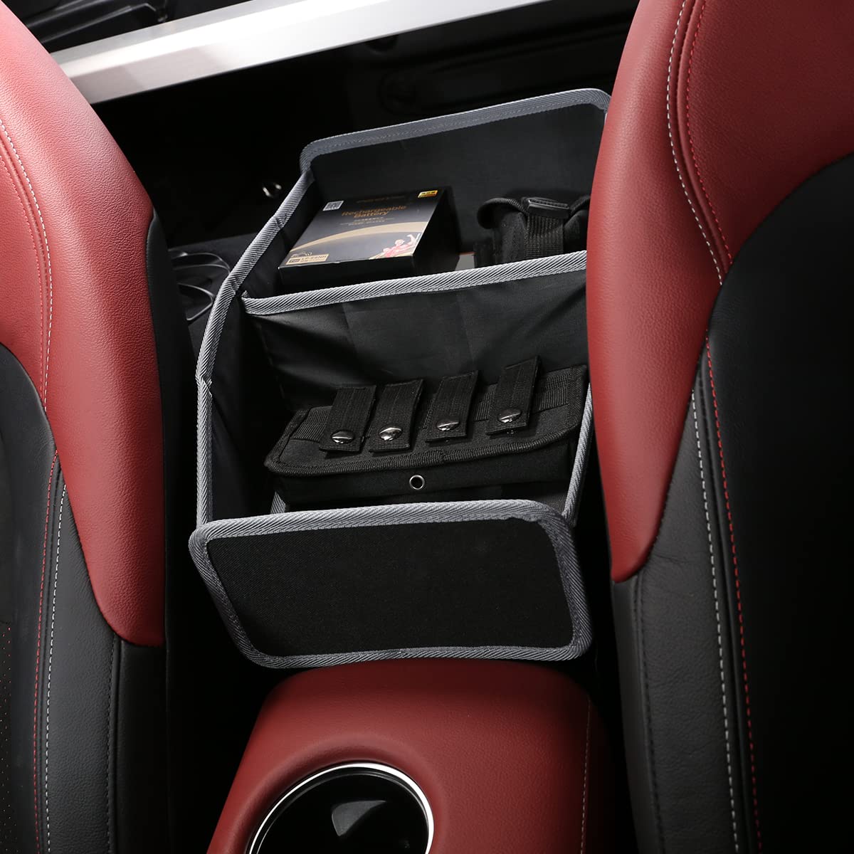 TongSheng car seat organizer foldable storage saves space when not in use.