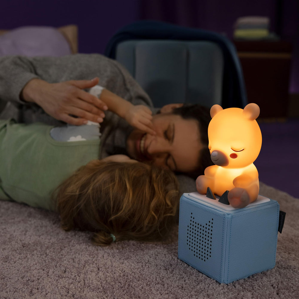 Tonies Sleepy Bear Night Light with USB-C charge keeps bedtime routines powered.