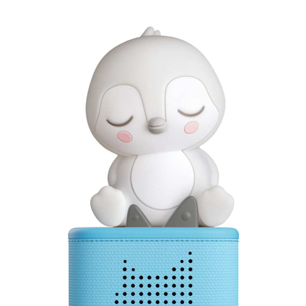 Tonies Sleepy Penguin night light angled view promotes calming bedtime ambience.