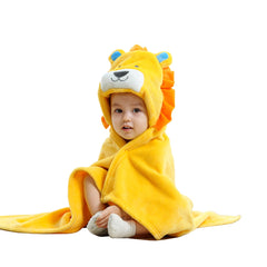 TONWHAR lion-face hooded blanket offers warm after-bath comfort for little ones.