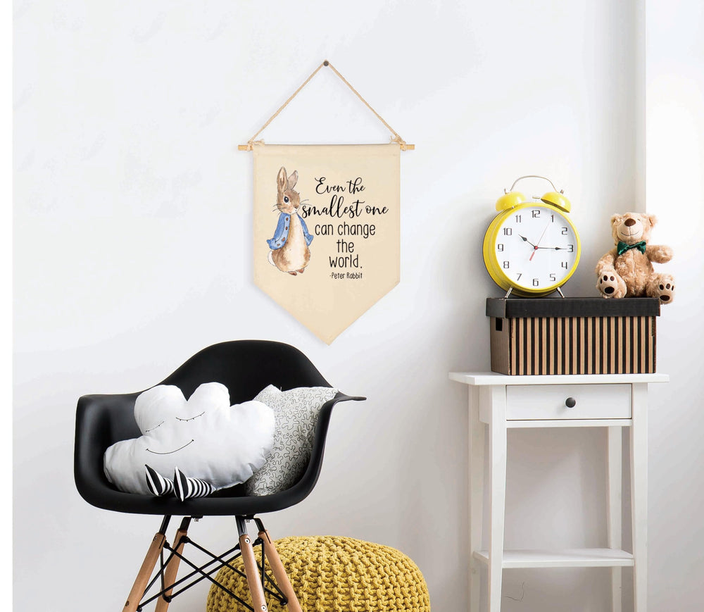 Topthink baby-kids room banner elevates cozy spaces for family photos and events.