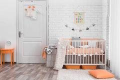 Topthink banner twine wooden-stick hanging setup demonstrates quick, simple display.