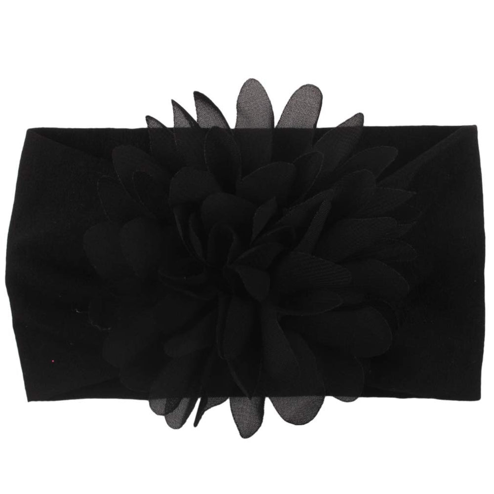 Toptim head wrap featured in baby photo shoot