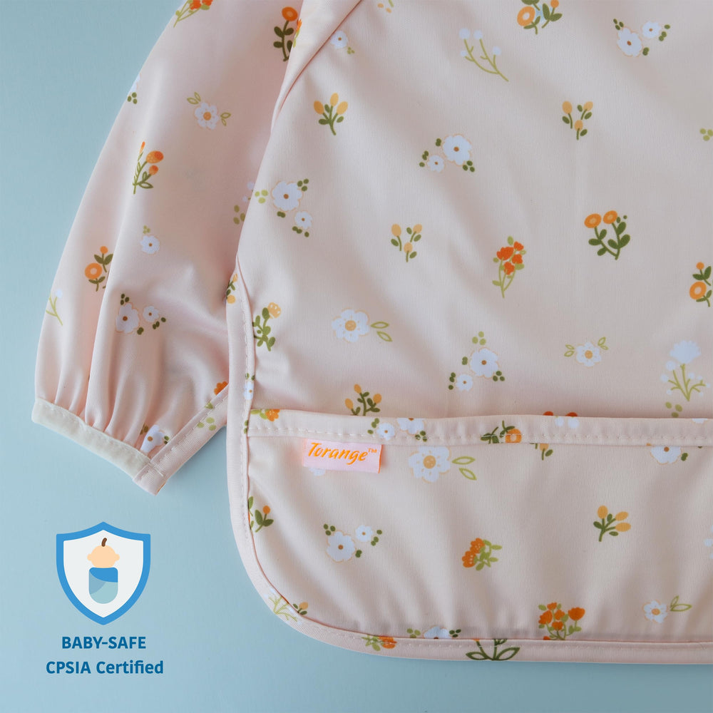 Torange machine washable baby bib wipes clean quickly after feeding.