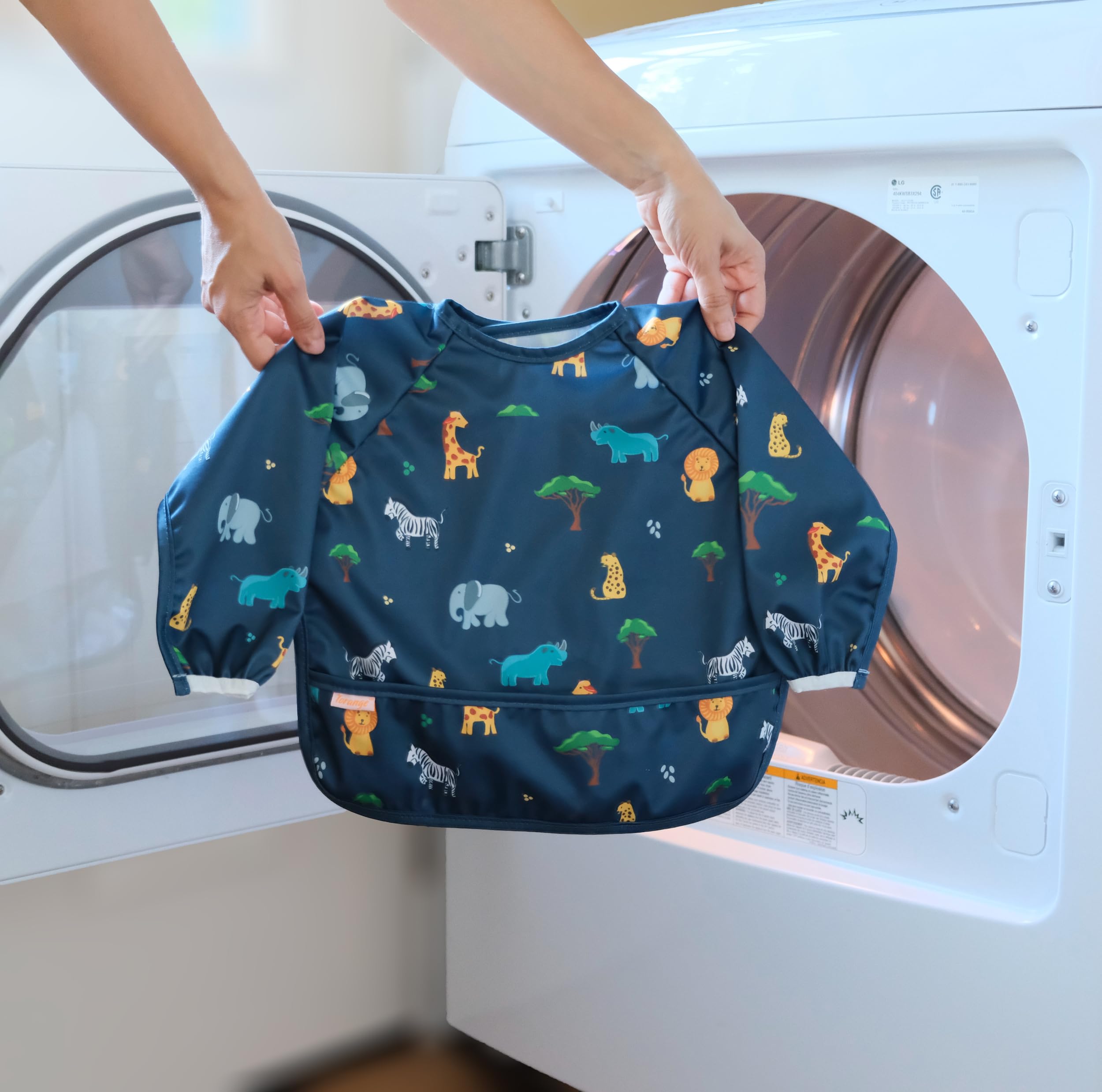 Torange waterproof bib wipe-clean fabric is easy to care for and machine washable