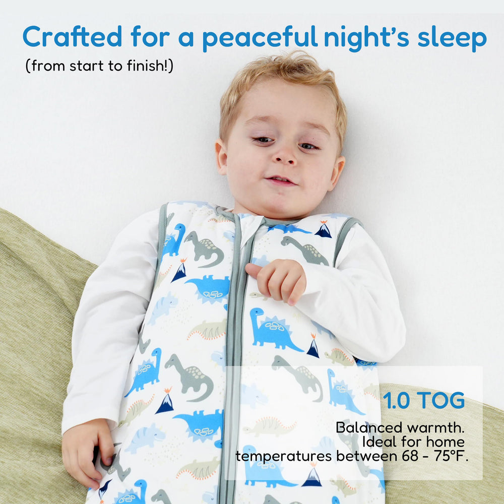 TotAha sleep sack 1.0 two-way zip detail for easy nightly changes.