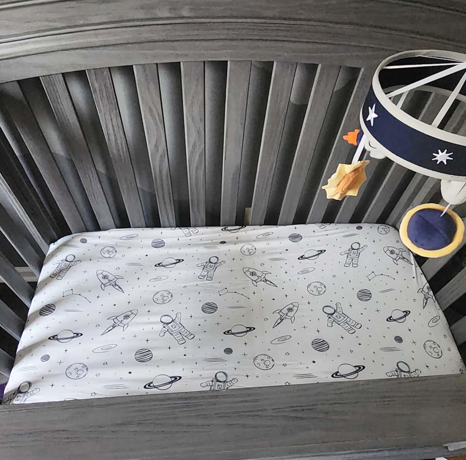 TotAha two-pack sheets package for quick change and savings