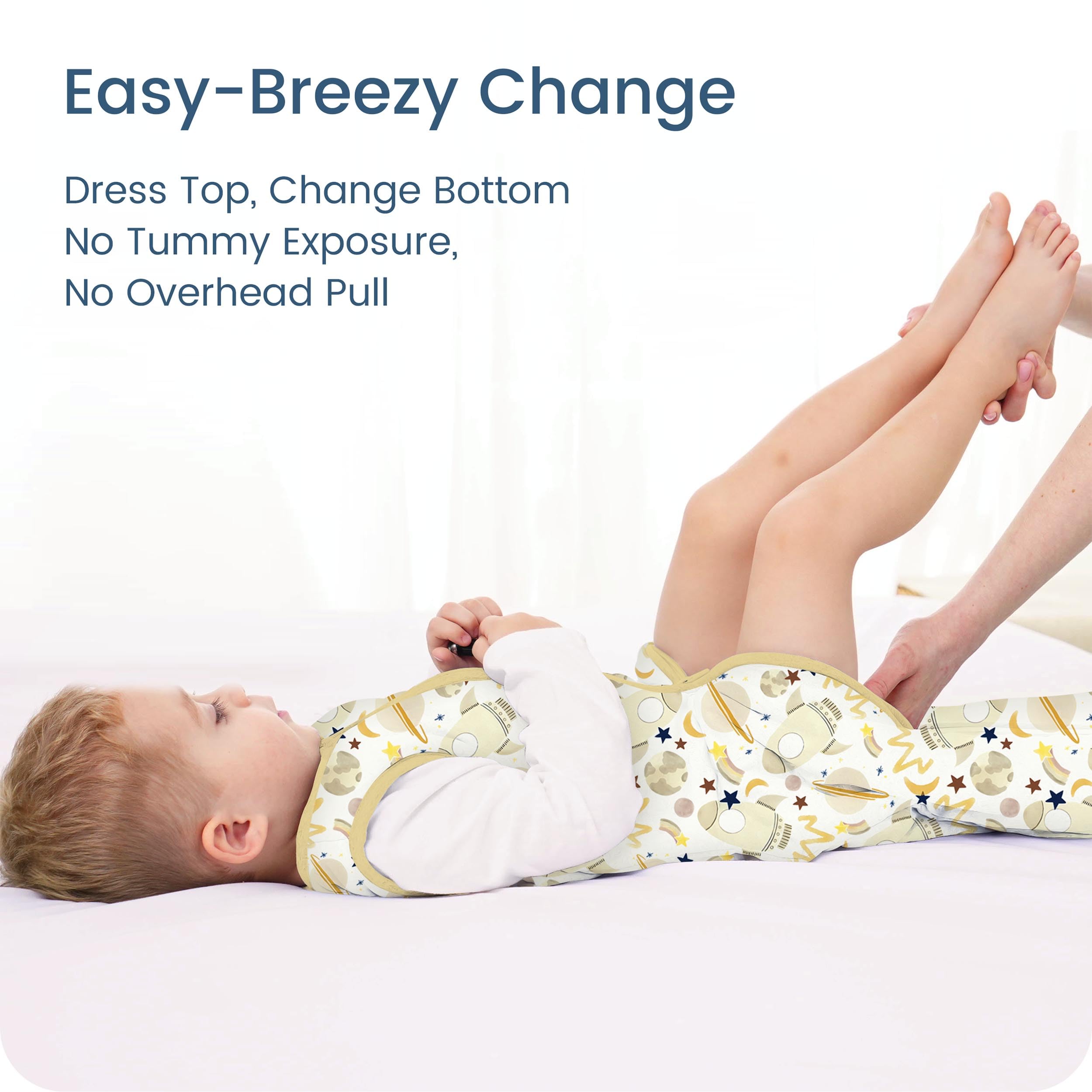 TOTBASIC sleep sack two-way zipper closeup enables easy night diaper changes