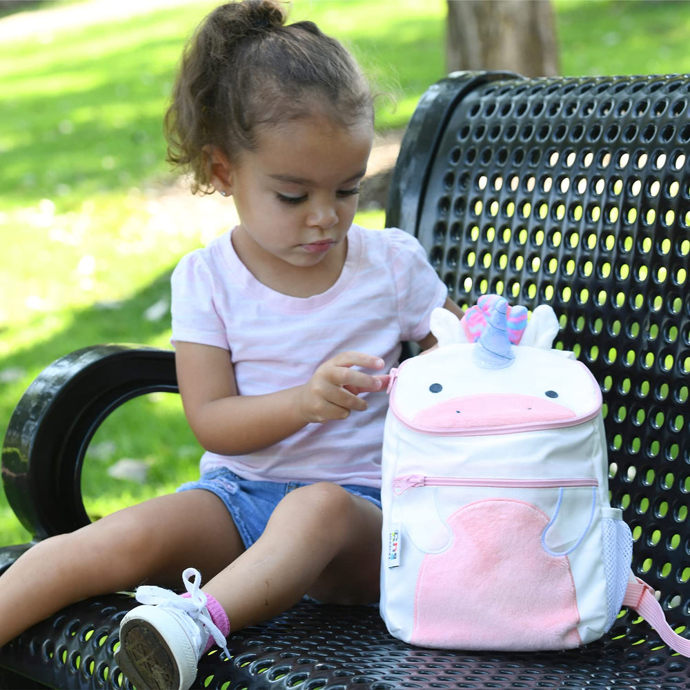 Travel Bug easy-clean backpack harness keeps gear ready for next trip.
