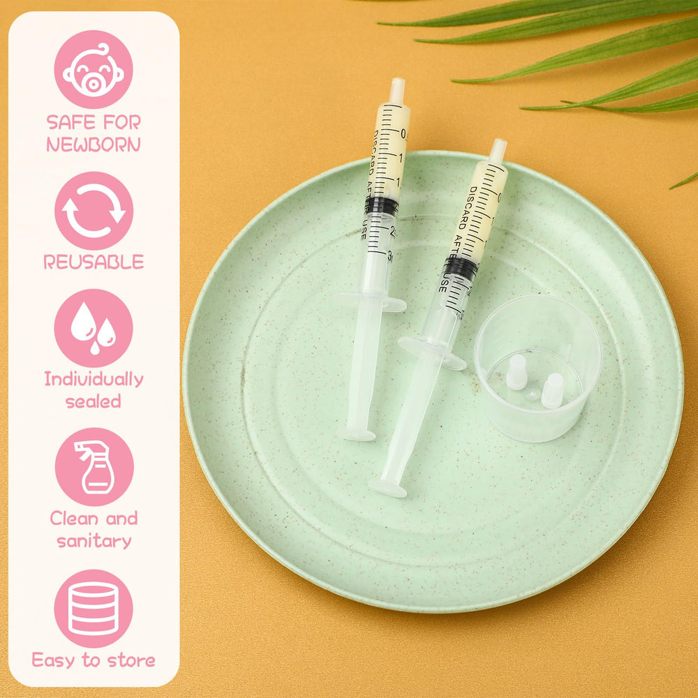 TrelaCo measuring cup 20ml for precise colostrum portioning.