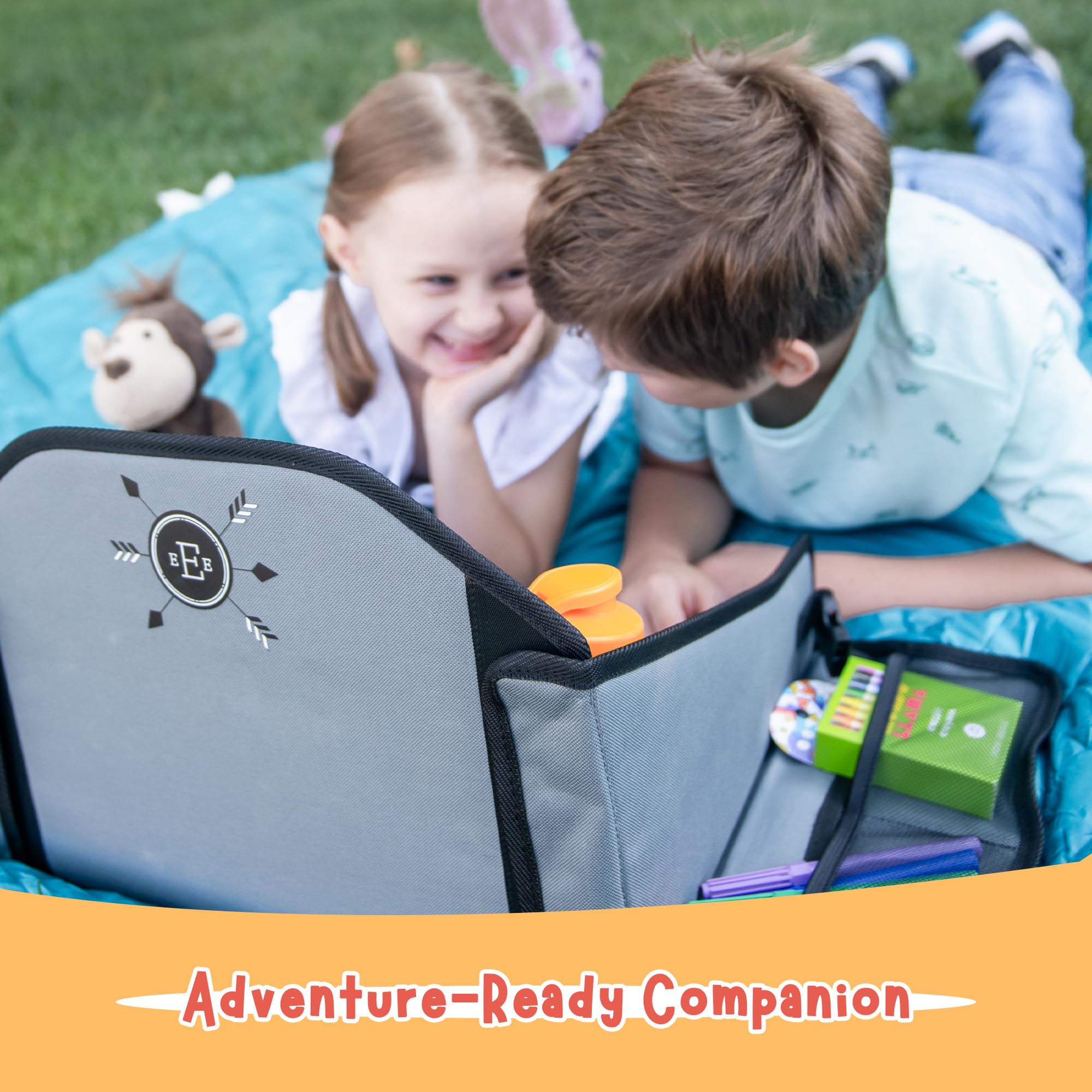 Triple EEE Adventures car-seat tray clip ensures quick, reliable attachment.