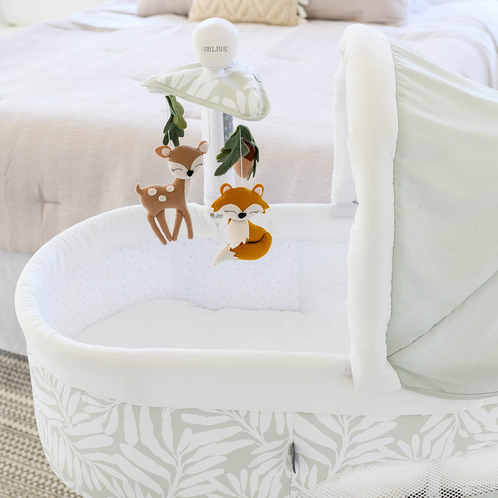 TruBliss Sweetli Calm play2sleep-mobile provides engaging baby entertainment