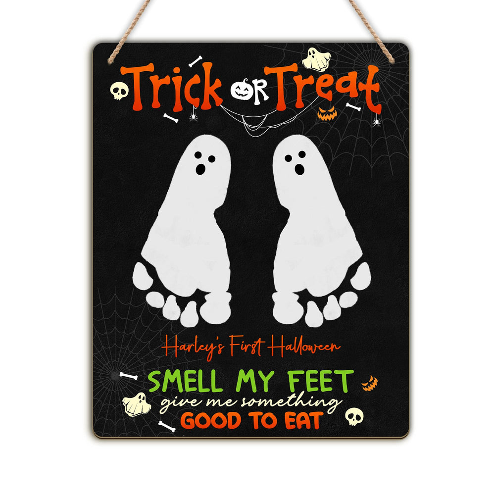 TRUMPETIC baby's-first-halloween-footprint-sign front view keepsake