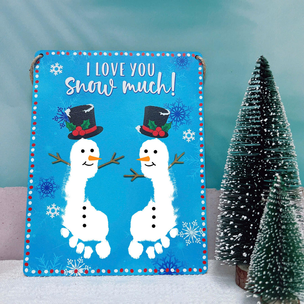 TRUMPETIC footprint area shows 4-5 inches for easy baby art.