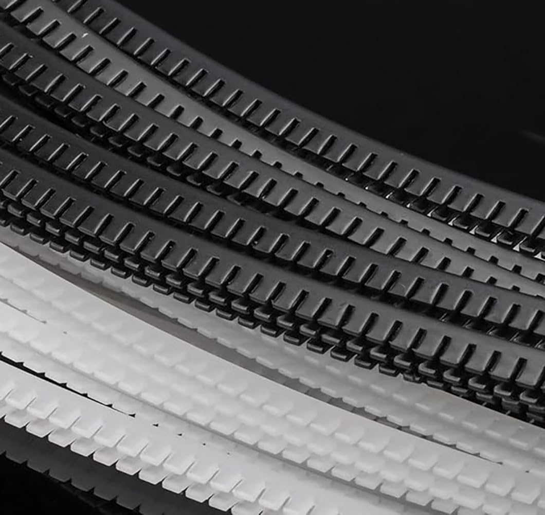 Tueascallk corner-cutting-guide demonstrates how to fit 90-degree corners precisely.