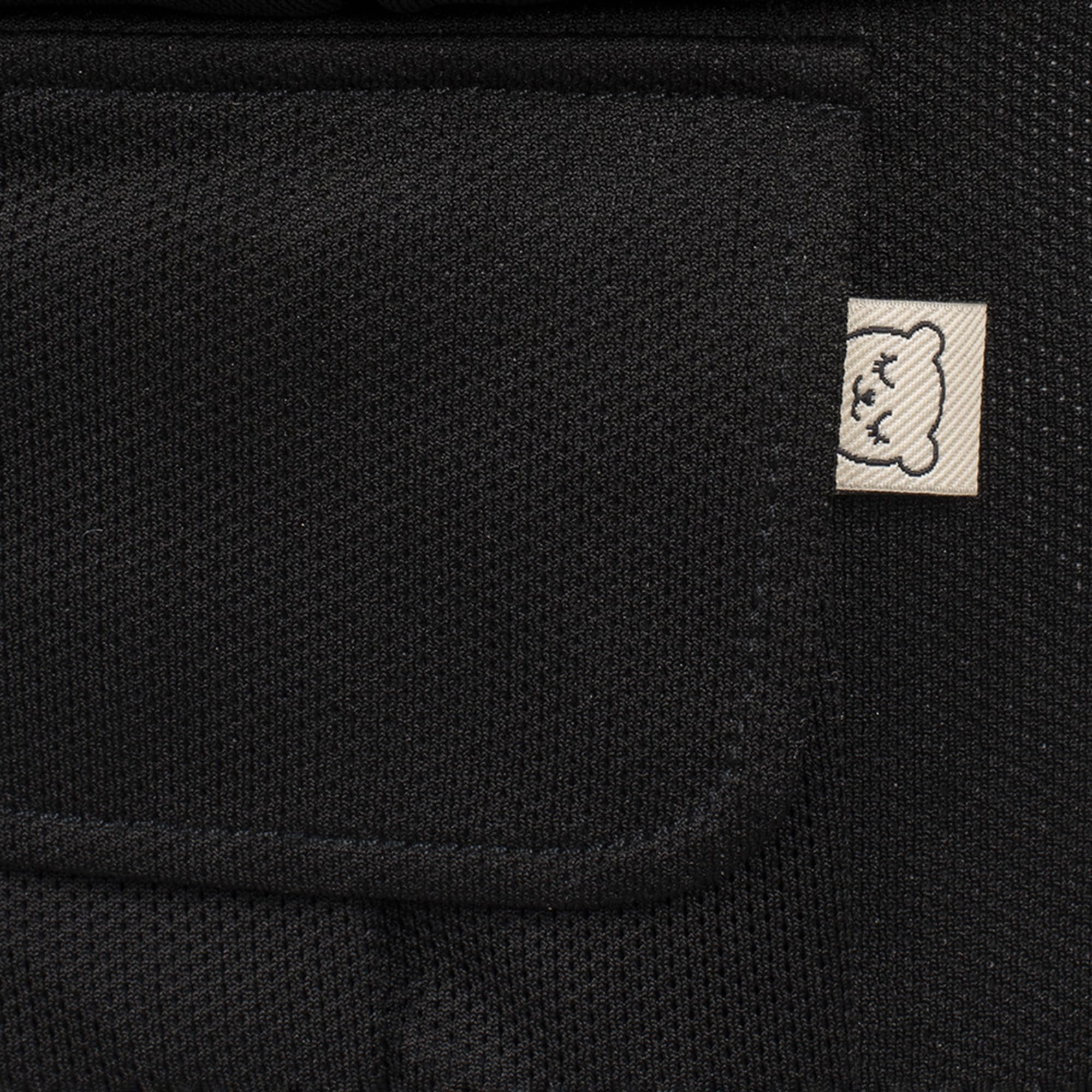 Tula Explore Mesh Urbanista hip-healthy badge highlights IHDi-recognized hip support.