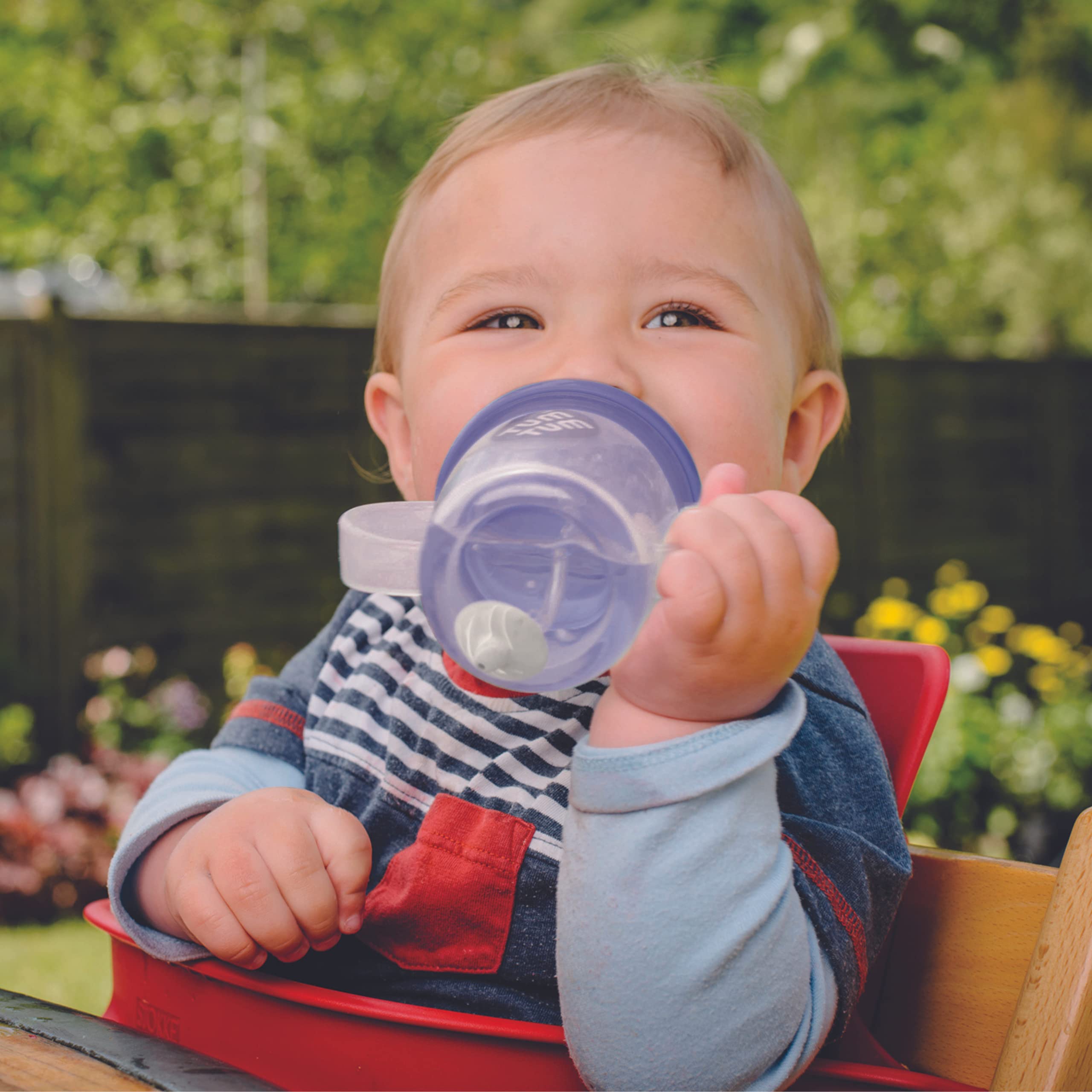 TUM TUM Olivia Owl 200ml side measurement assists tracking intake during weaning.