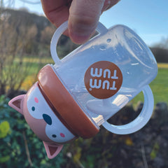 TUM TUM Tippy Up side-measure feature helps track intake during meals.