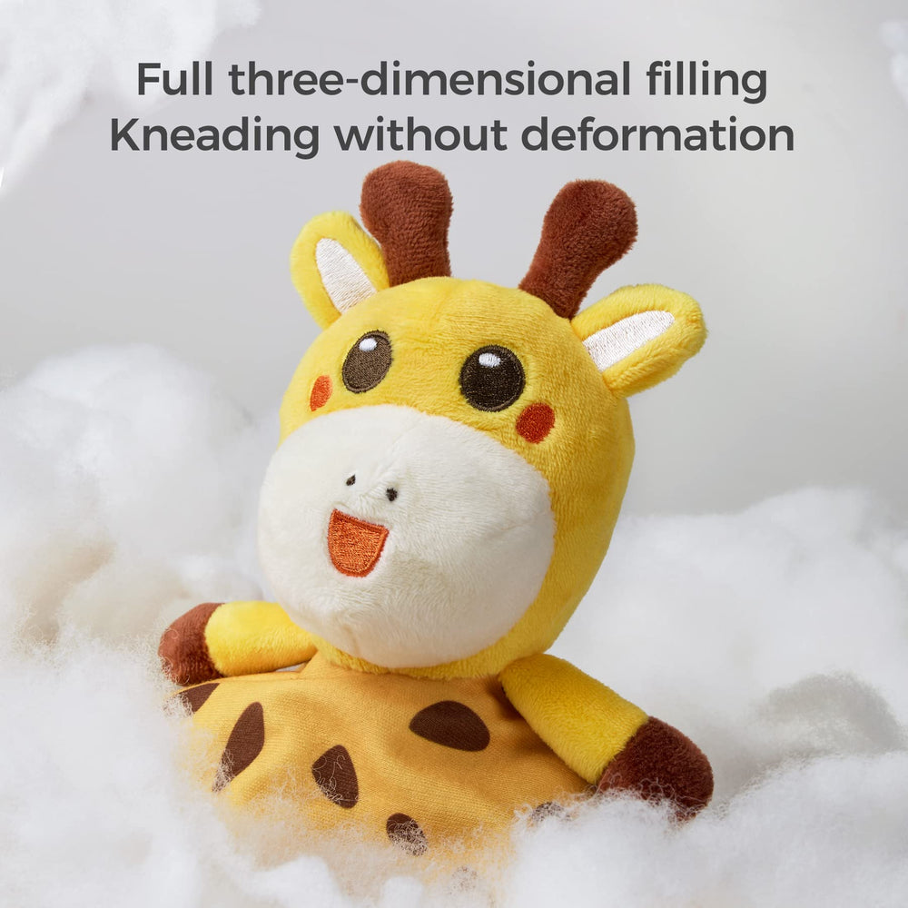 Tumama Kids giraffe security blanket makes a thoughtful baby gift.