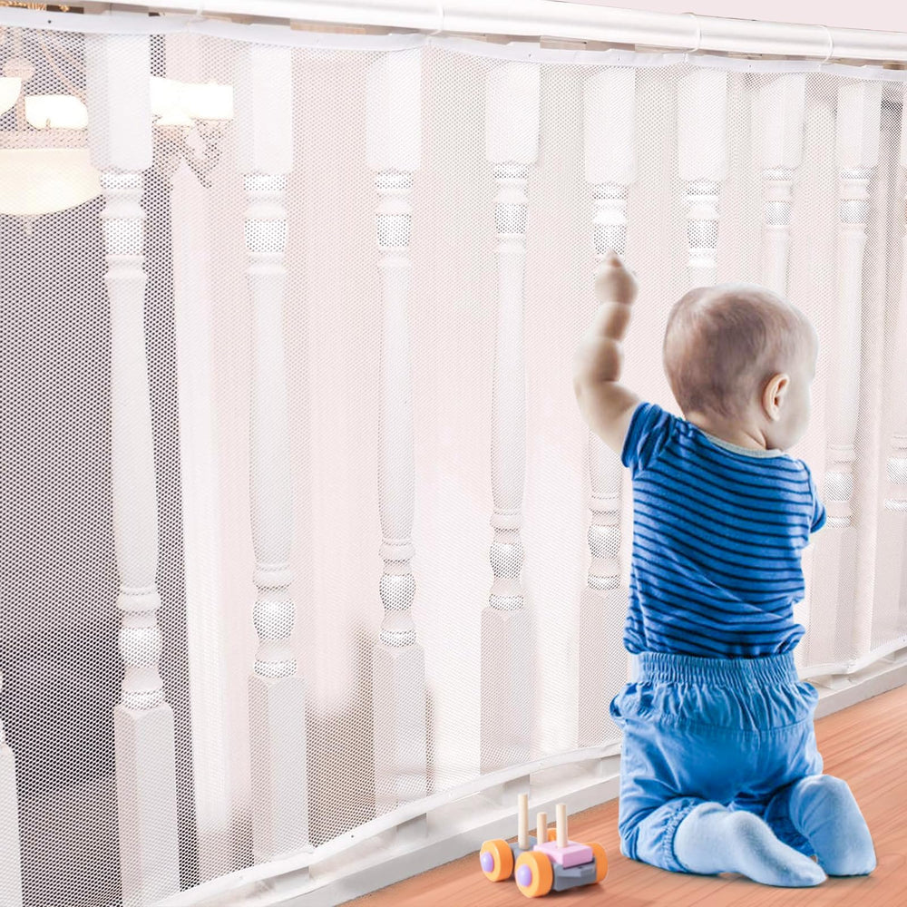 Tupi Banister Guard in white honeycomb mesh keeps babies safe with clear visibility.