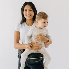 TushBaby Original hip-seat back view emphasizes a padded waistband for comfort