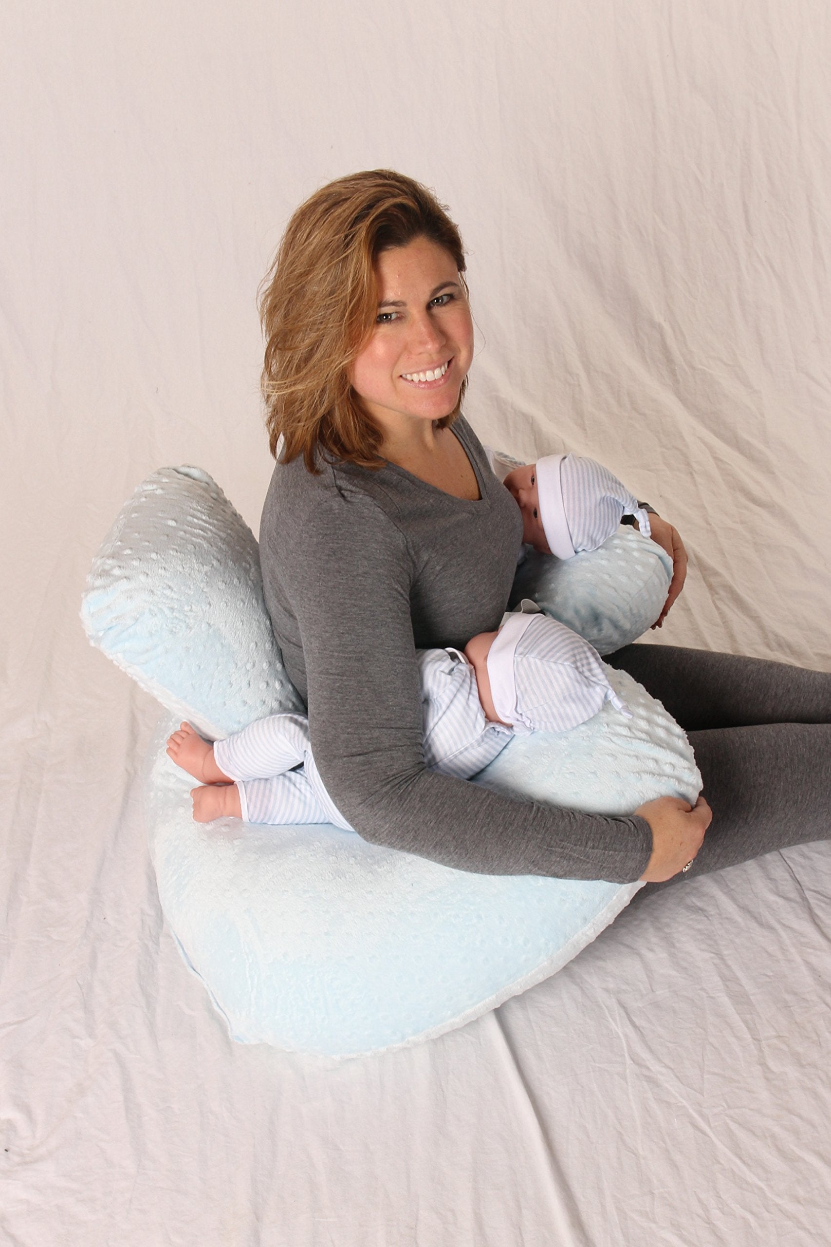 Twin Z Cover Blue on Twin Z Pillow demonstrates a seamless fit.