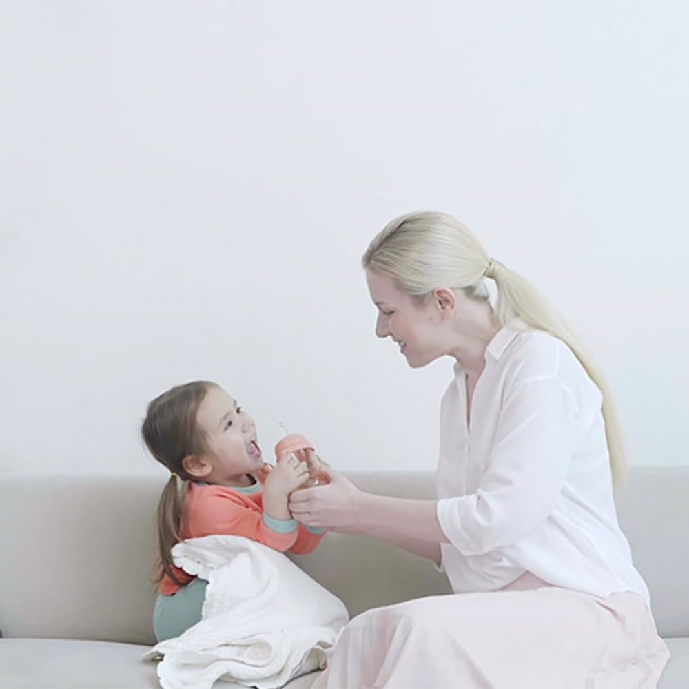 UBMOM baby and toddler use scenario showing comfortable grip and control.