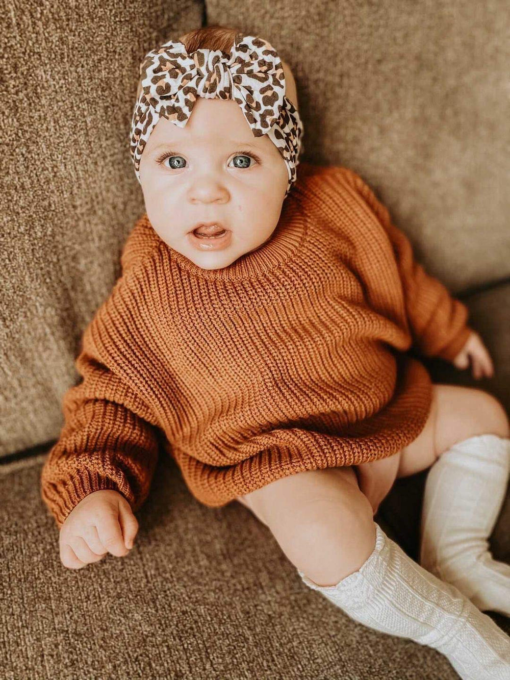 UeeSum headbands have stretchy, soft-fit for quick, comfortable dressing.