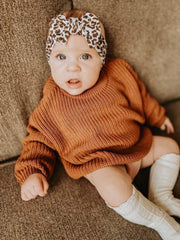 UeeSum headbands have stretchy, soft-fit for quick, comfortable dressing.
