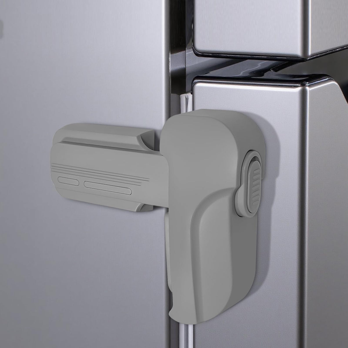 Uhimooi updated fridge lock demonstrates dual-press safety for kid-proof doors.
