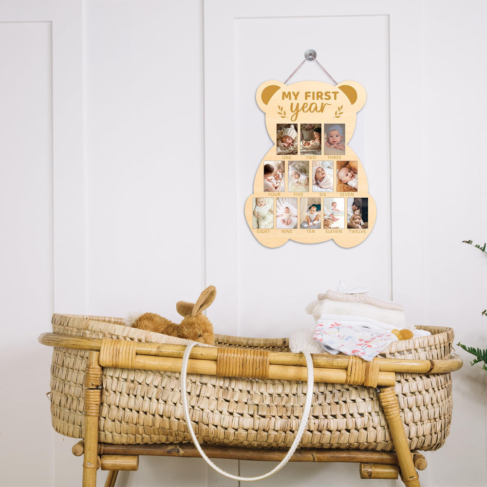 UIBOVA Bear milestone board makes a thoughtful baby shower gift