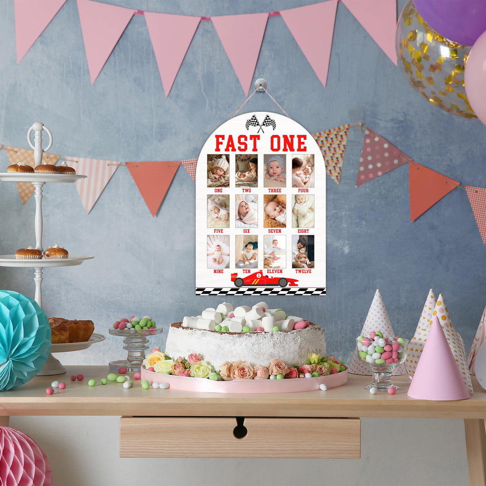 UIBOVA Fast One Photo Board hanging with hooks and rope for secure mounting