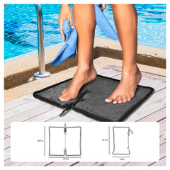 ULTAC Wet Bag showing leakproof material for on-the-go moisture containment.