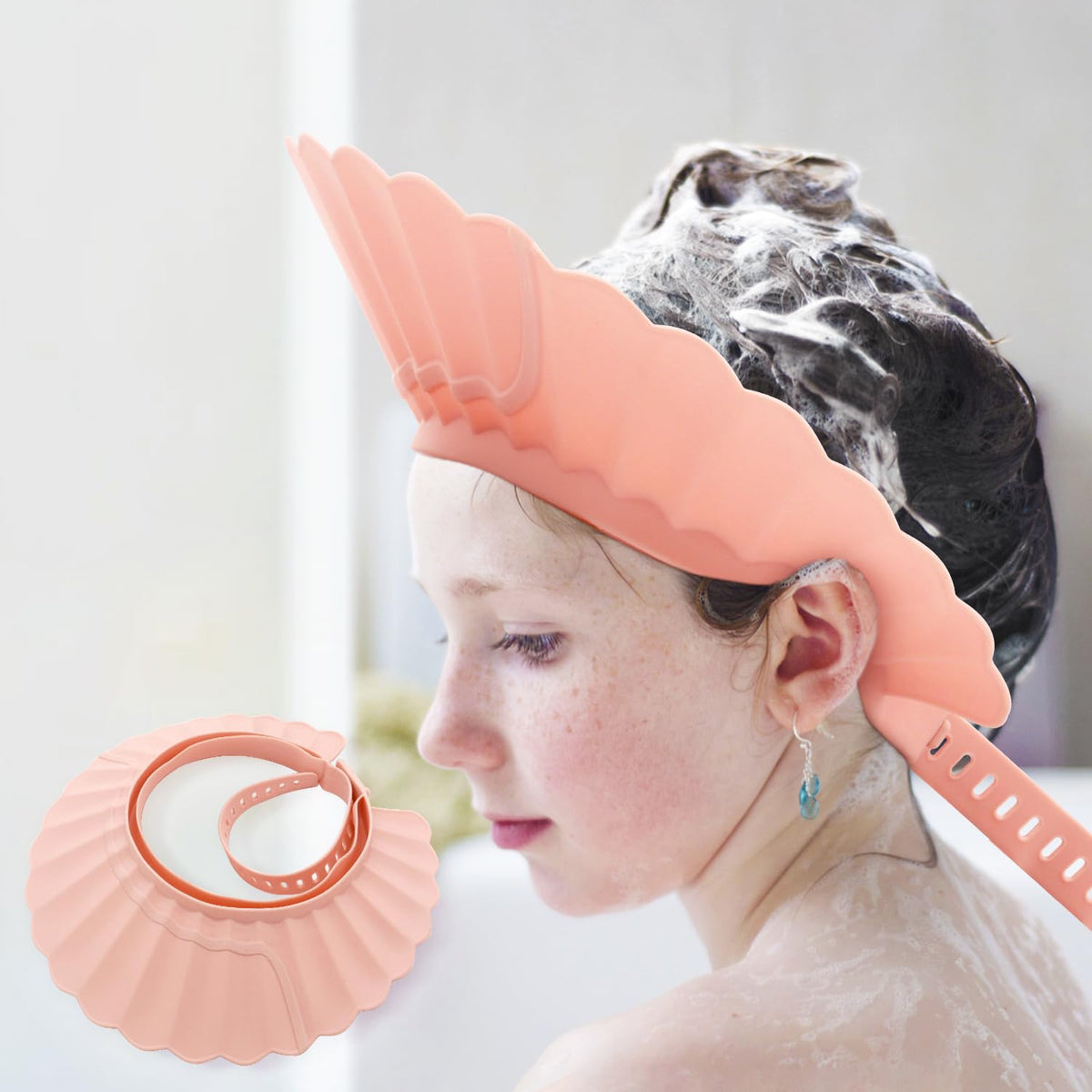 UMUACCAN baby shower cap with soft edge for gentle comfort during bath.