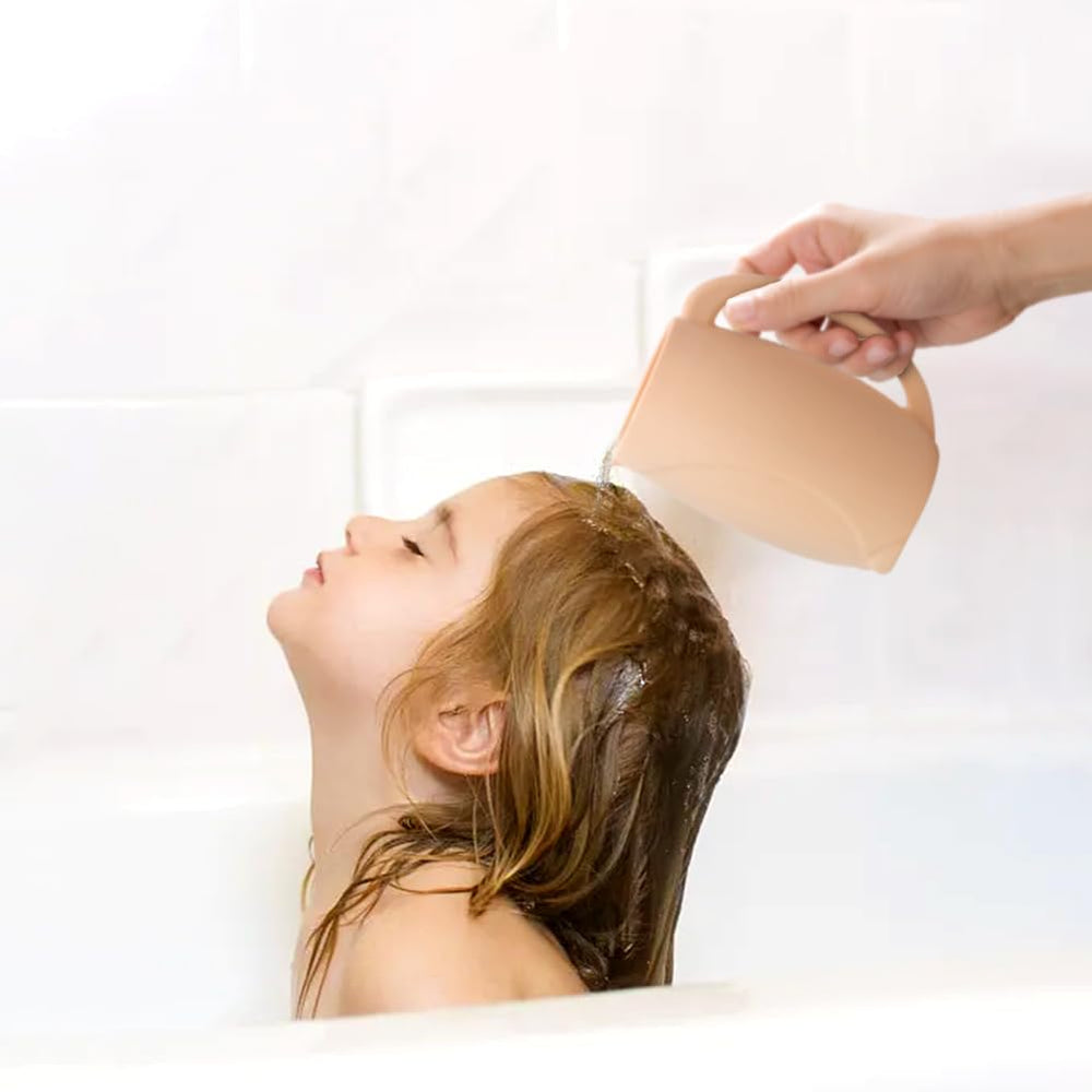 UMUACCAN Penguin Rinse Cup matte handle provides a secure, non-slip grip.