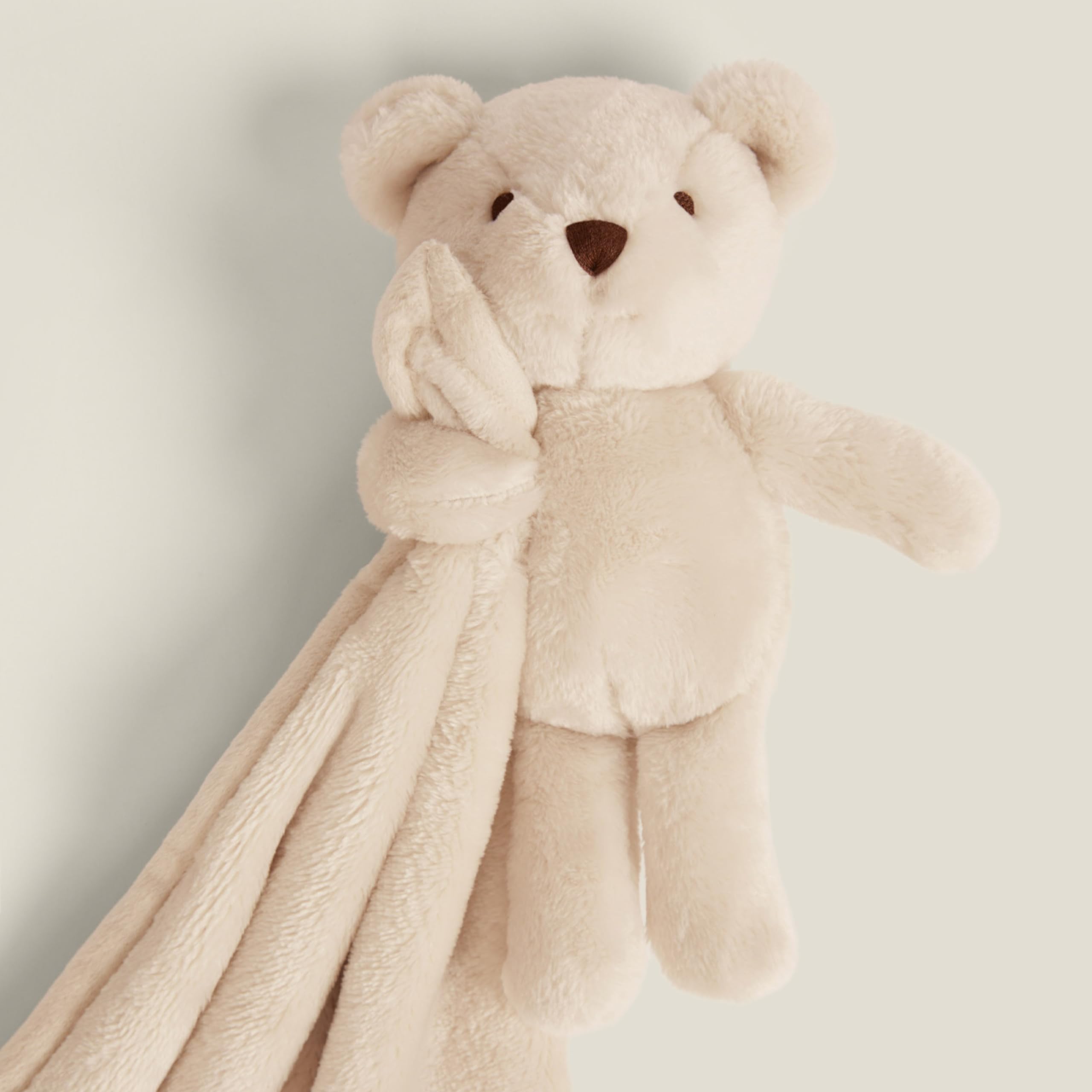 UnHide Lil' Marsh Lovey nap-time use photo emphasizes easy travel companion.