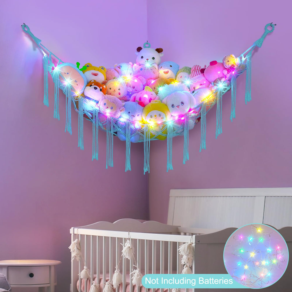 Unicorn Castle three-ring hanging system keeps the net secure.